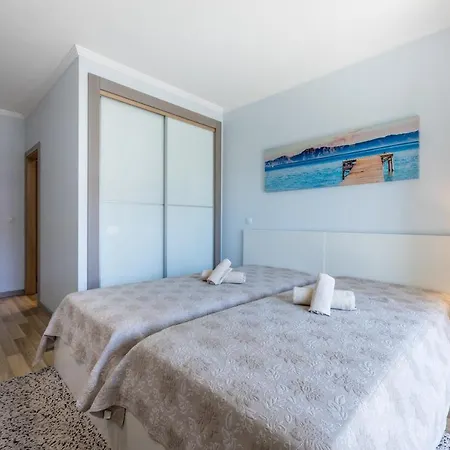 Convista Flat T2+1 Apartment Portimao Exterior photo